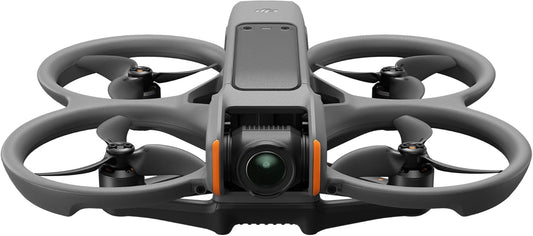 DJI Avata 2 Fly Smart Combo (una batteria), drone FPV con fotocamera 4K, esperienza immersiva, paraeliche integrati, FOV da 155°, drone con fotocamera con Goggles N3 e RC Motion 3