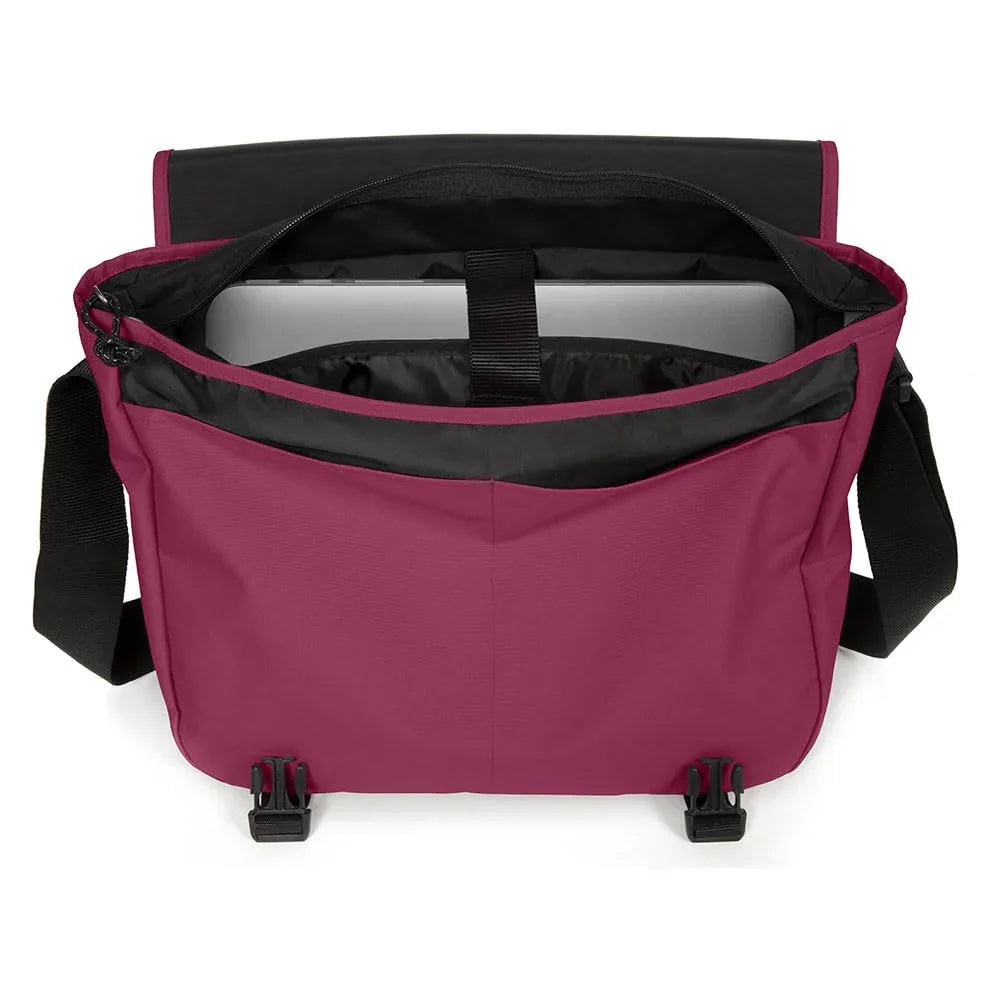 EASTPAK Delegate + Shoulder Bag, 20 L - STREET STYLE