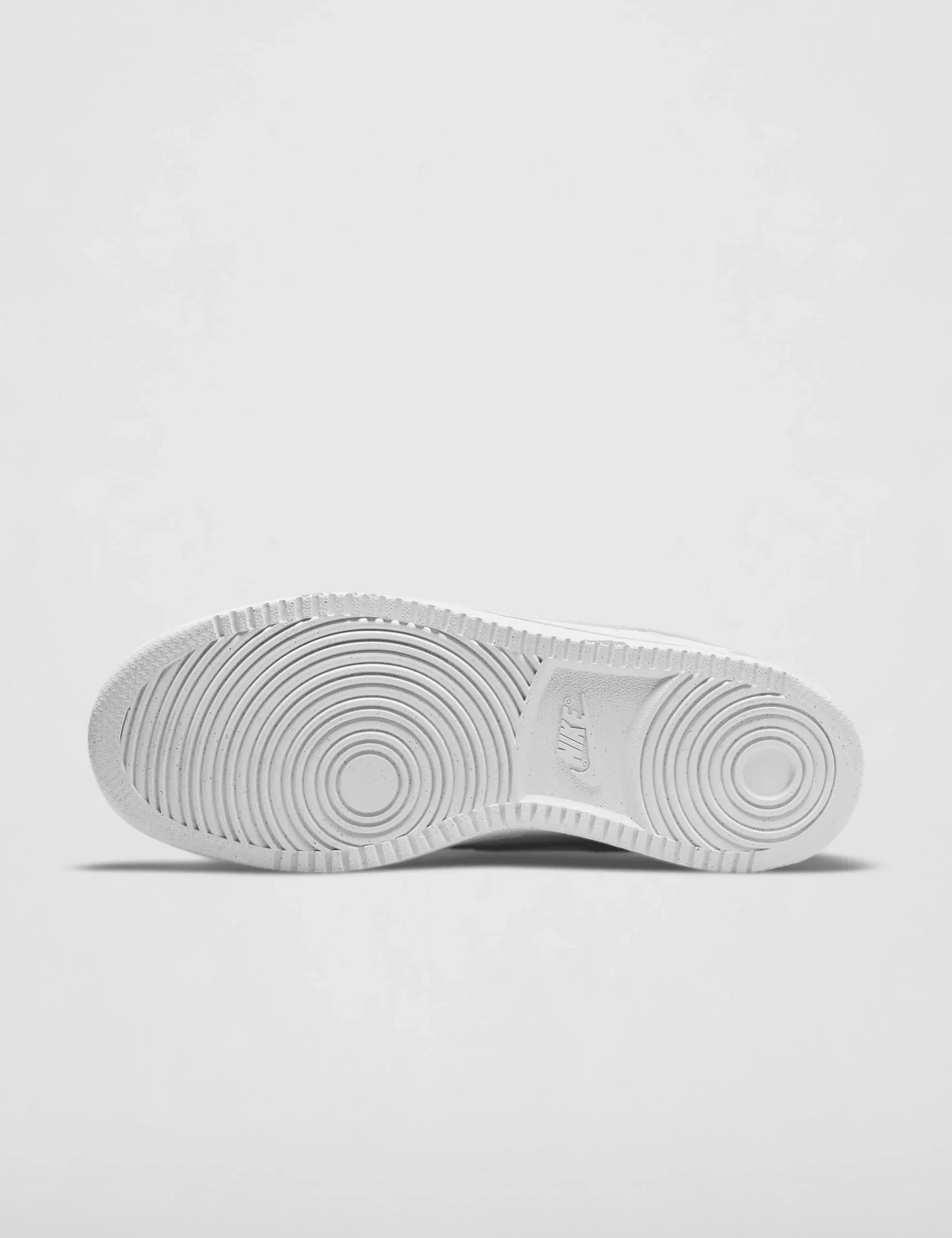 NIKE Women's Court Vision LowSneaker - STREET STYLE