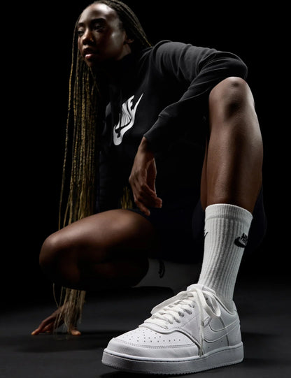 NIKE Women's Court Vision LowSneaker - STREET STYLE