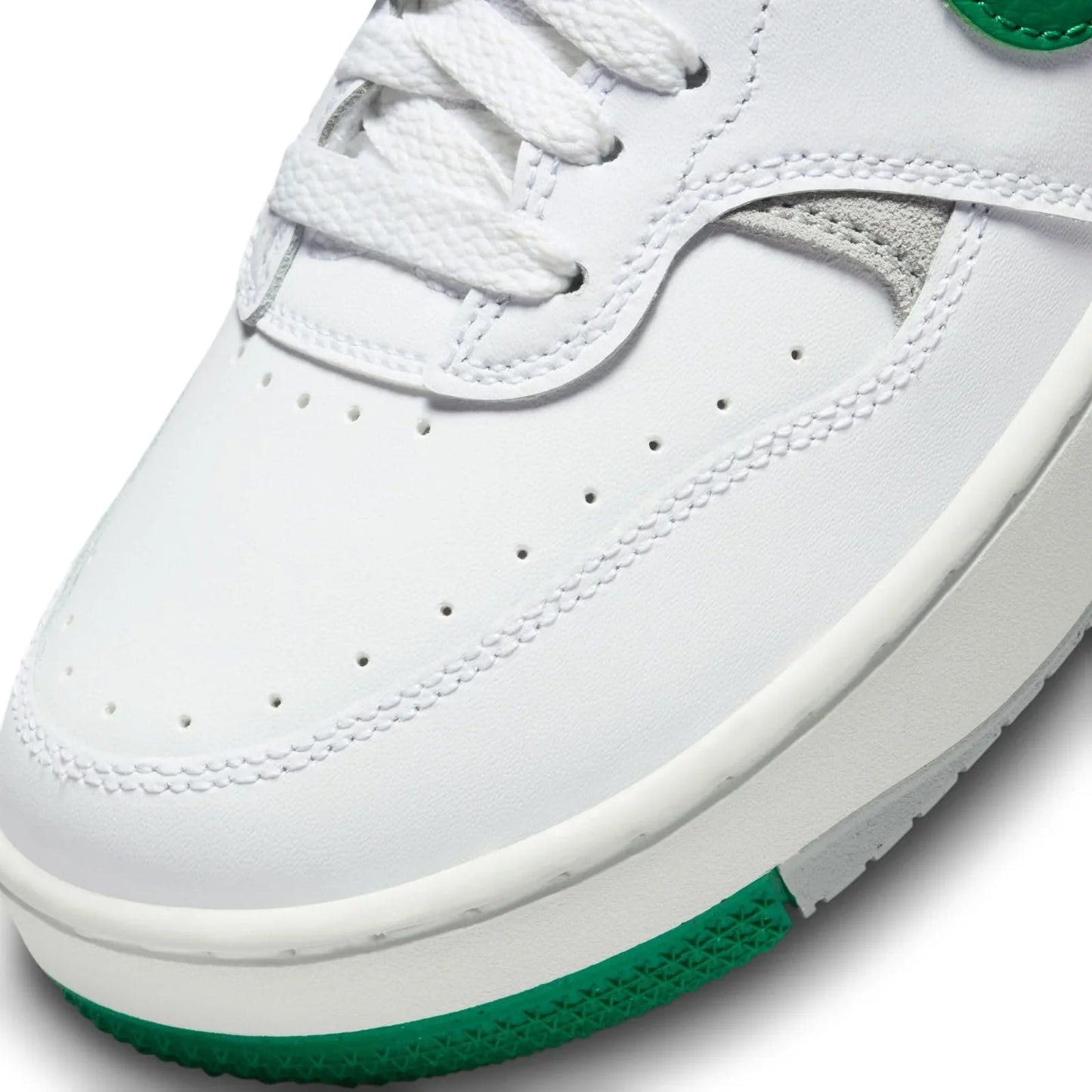 Nike Gamma Force Women's Sneakers, DX9176-100 - STREET STYLE