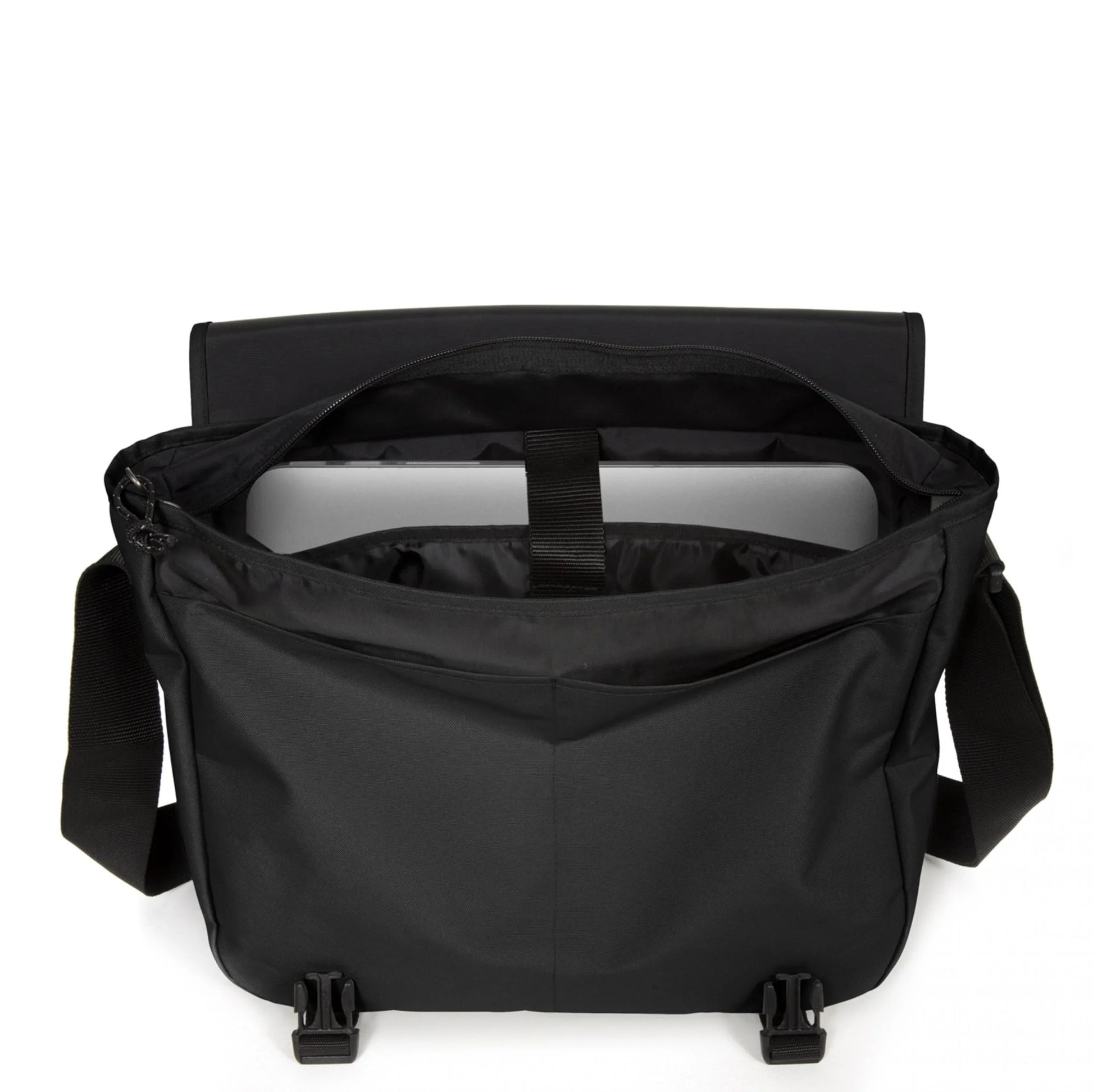 EASTPAK Delegate + Shoulder Bag, 20 L - STREET STYLE