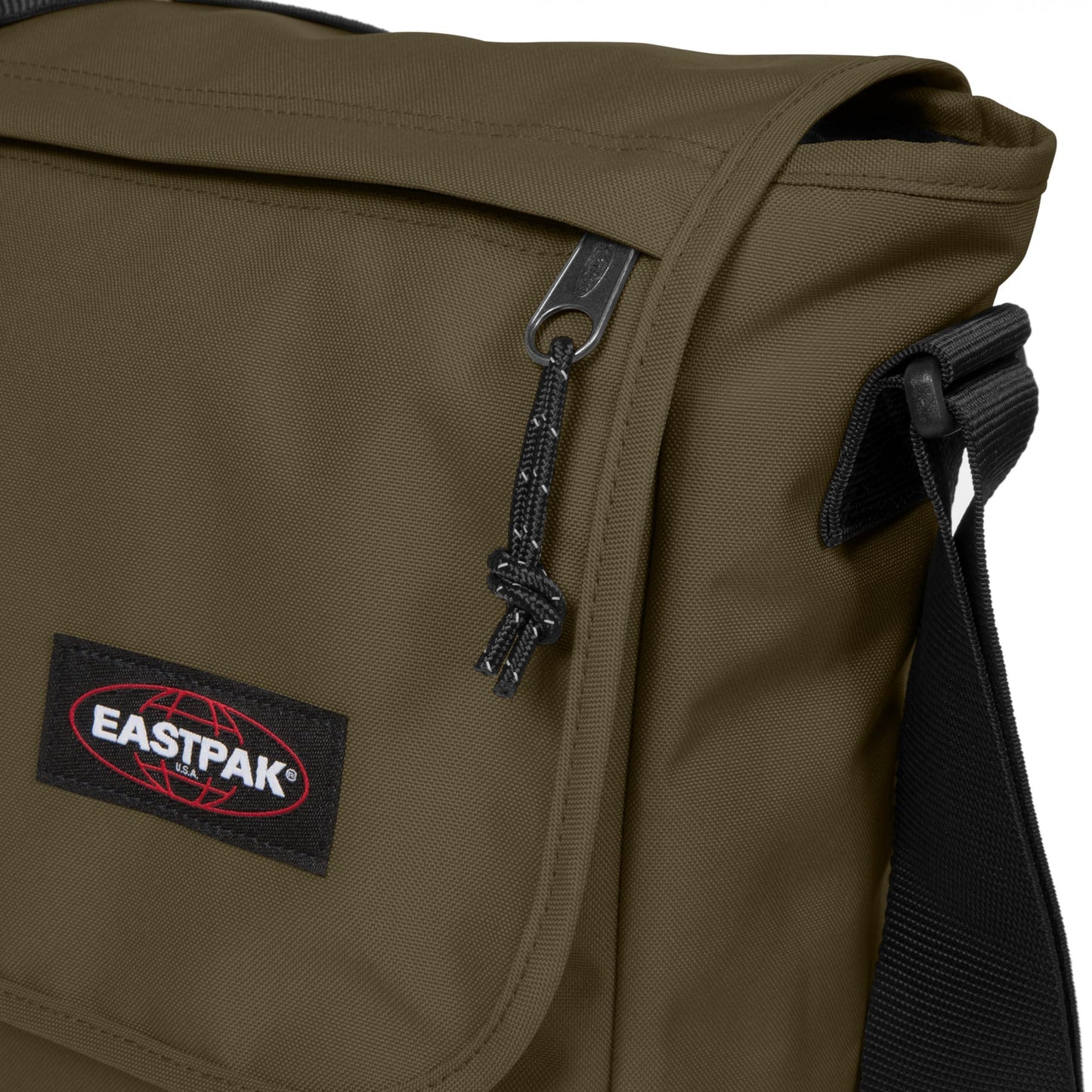 EASTPAK Delegate + Shoulder Bag, 20 L - STREET STYLE