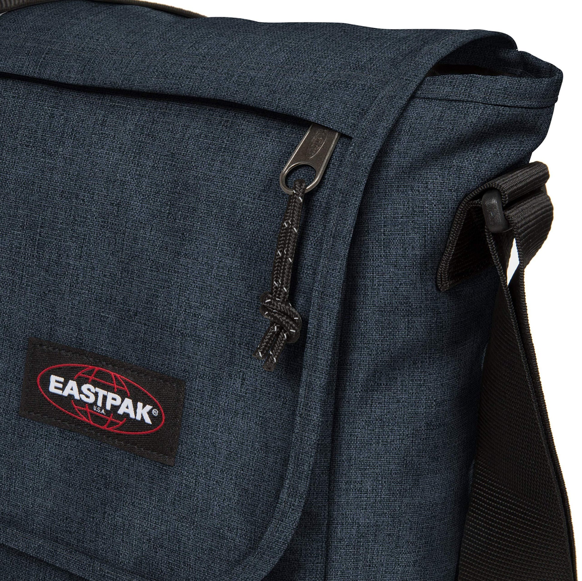 EASTPAK Delegate + Shoulder Bag, 20 L - STREET STYLE
