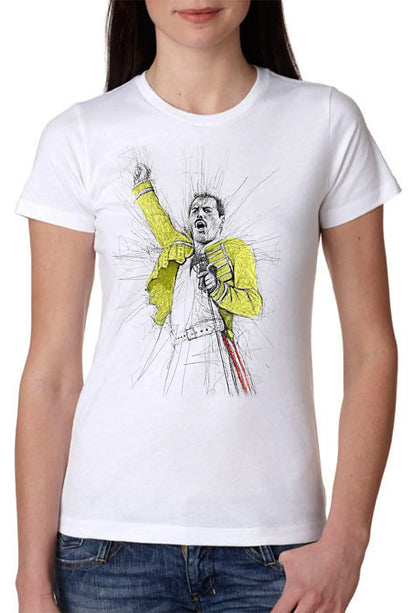 T-shirt bianca streetwear da donna in cotone pettinato con illustrazione urban colorata.