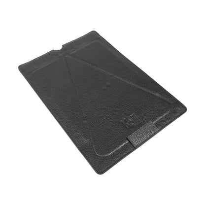 K0031AB | Custodia/Supporto per Tablet Modulare in Vera Pelle, pieno fiore, grana dollaro. Colore Nero. Chiusura con magneti. Dimensioni: cm 22 x 31. Confezione: Sacchetto Tnt - STREET STYLE