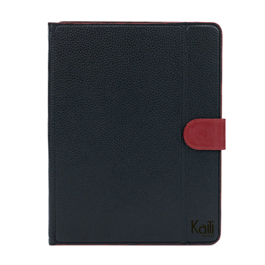 K0033AB | Genuine Leather Tablet Case, full grain, dollar grain. Col.Black with red edges. Contrasting tab closure. Dimensions: 19.5 x 25.2 x 1 cm. Packaging: TNT bag - STREET STYLE