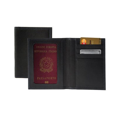 K10222AB | Document + Passport Holder in Genuine Full Grain Leather, with light grain. Black colour. Dimensions when closed: 10 x 14 x 1 cm - Packaging: Rigid bottom/lid gift box - STREET STYLE