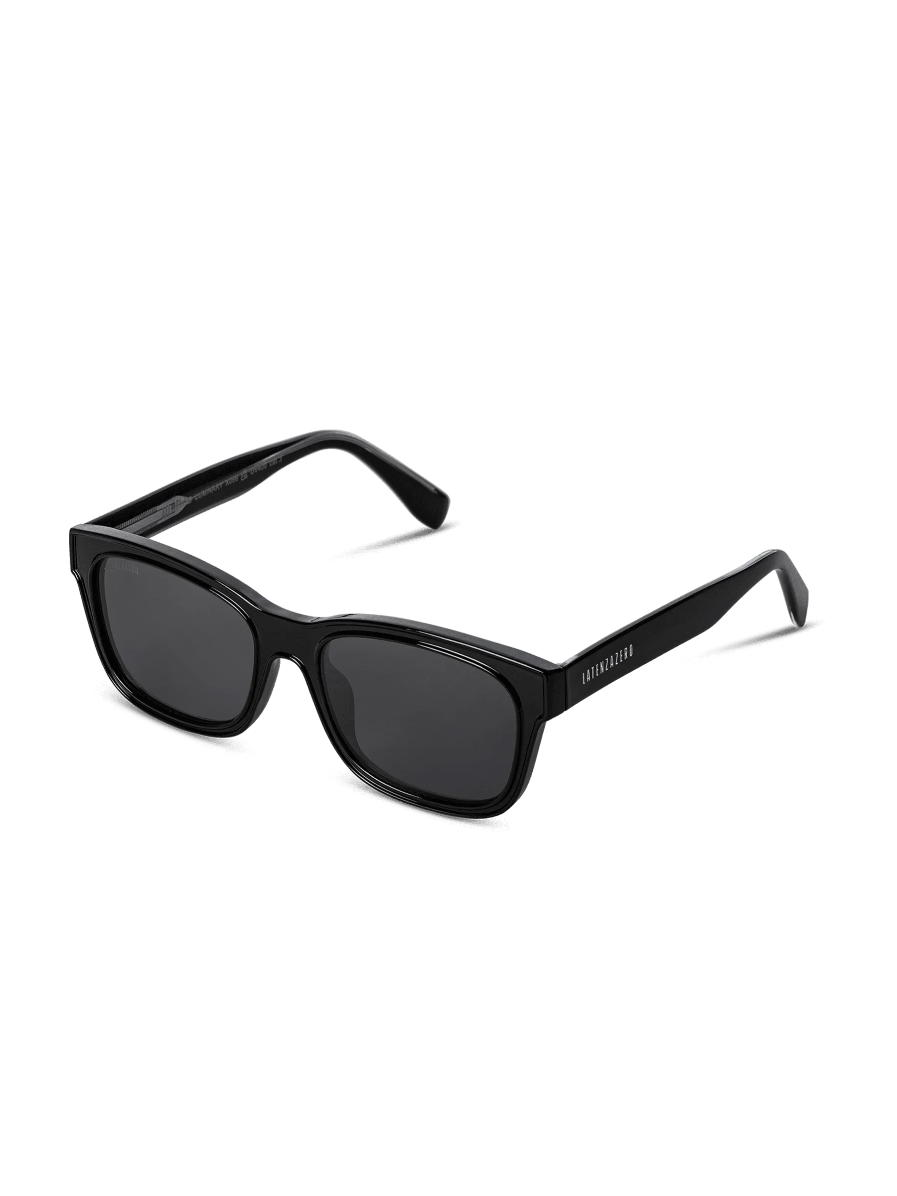 Luminary - STREET STYLE