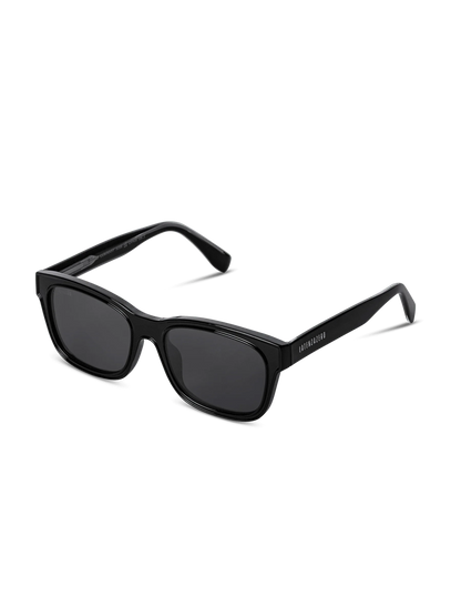 Luminary - STREET STYLE