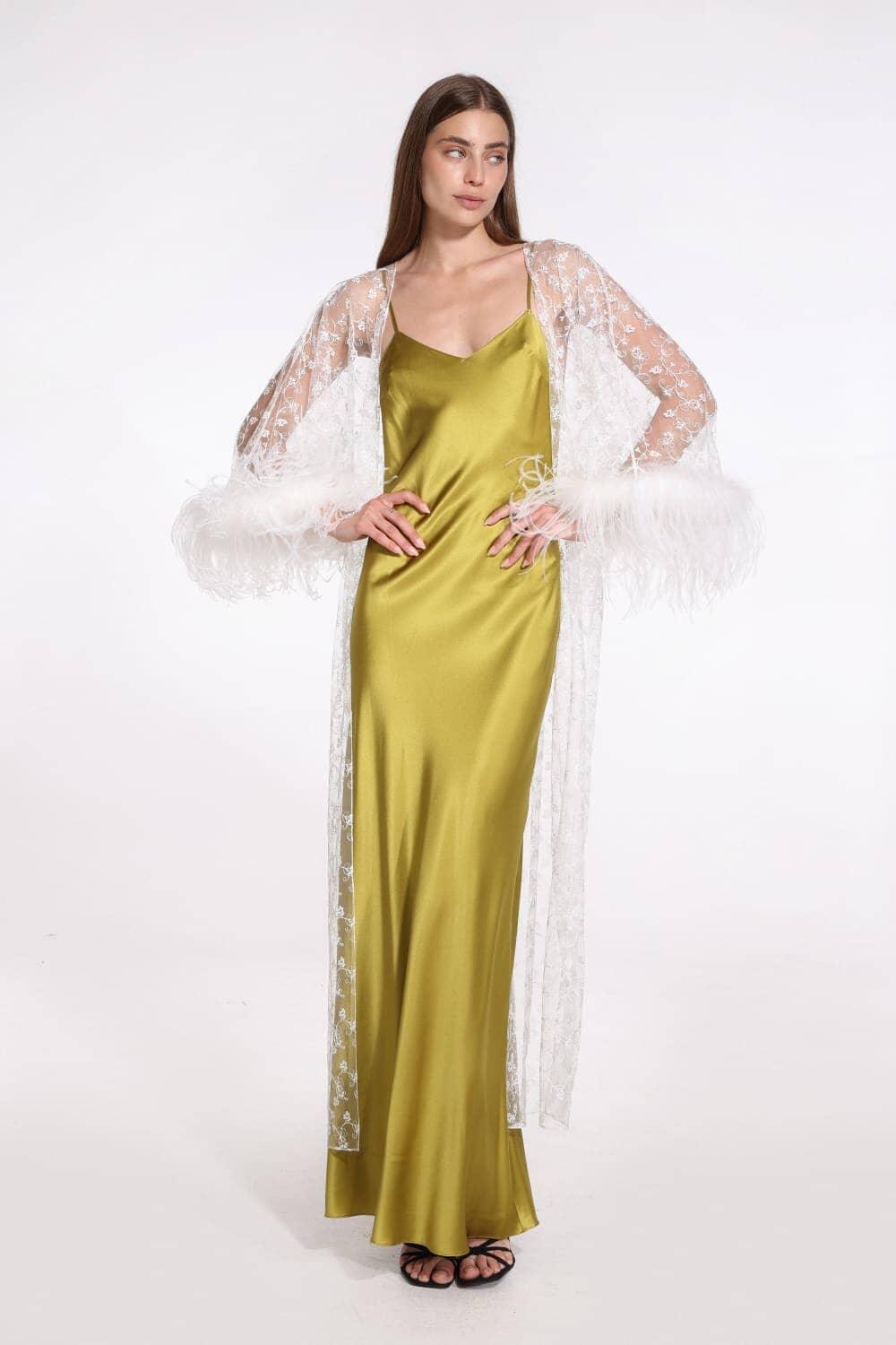 Amoralle Bare Daylight Robe for Women – Sheer French Chantilly Lace Robe with Hand-Sewn Ostrich Feathers, Elegant Long Kimono Bridal & Lounge Cover-Up - STREET STYLE