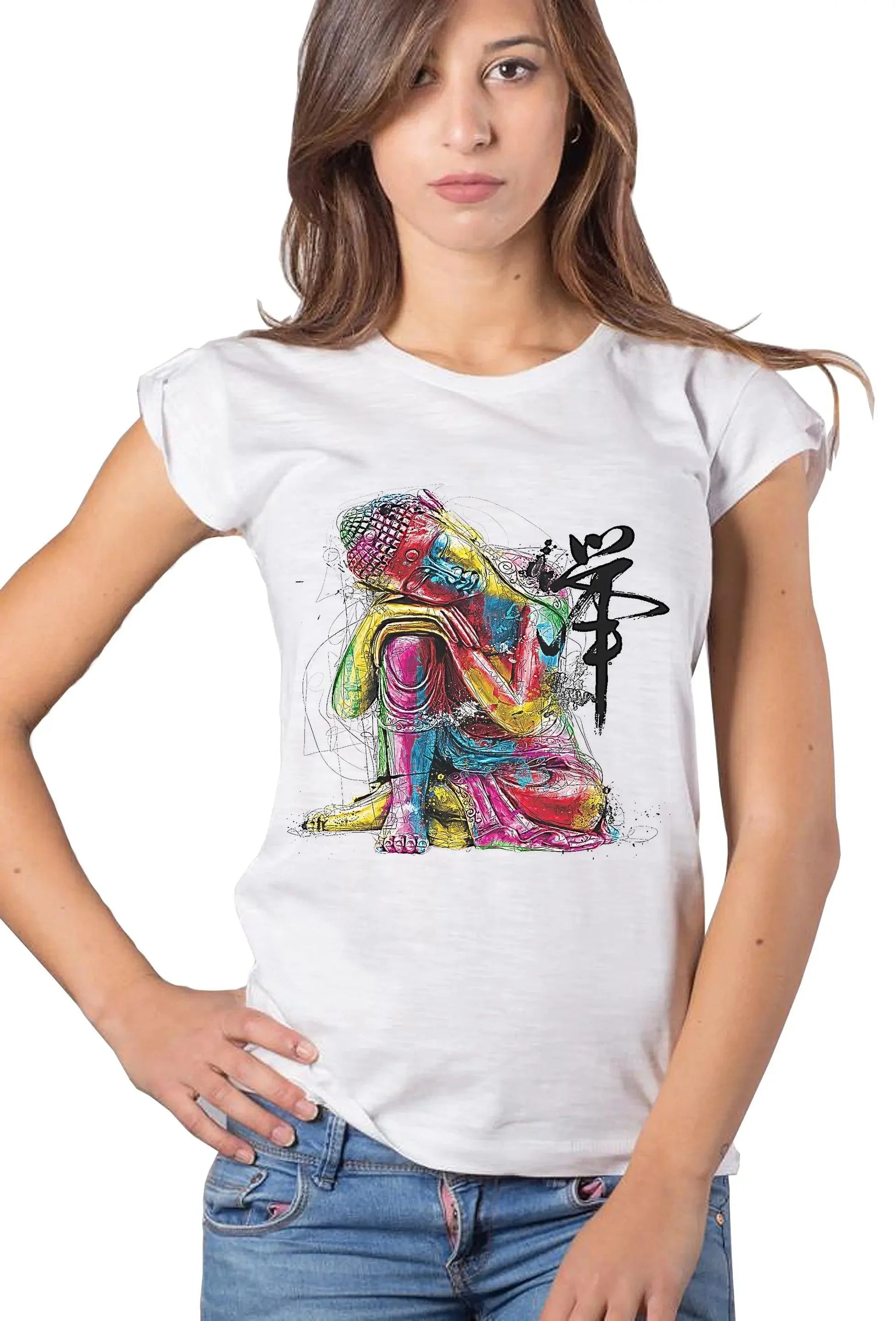 T-shirt donna streetwear in cotone bianco con stampa Buddha colorata, stile urban artistico.