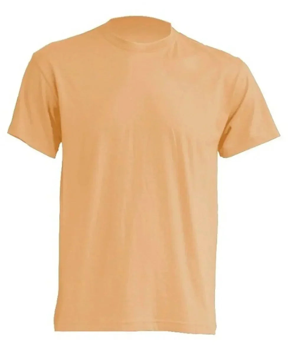 T-shirt uomo streetwear color pesca in cotone, stile urban minimalista, maniche corte.