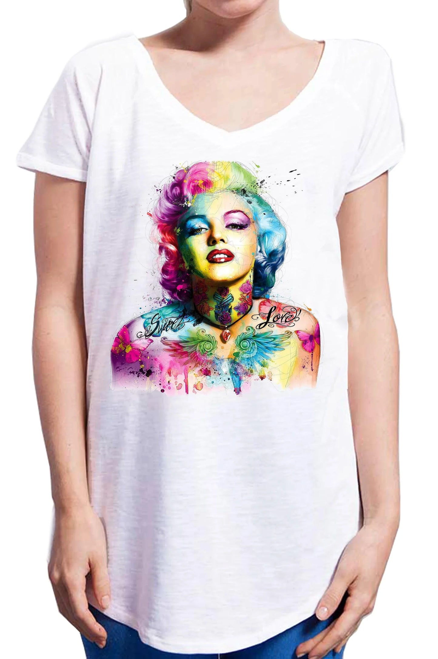 T-shirt donna bianca in cotone fiammato con stampa stilizzata colorata, stile streetwear urban