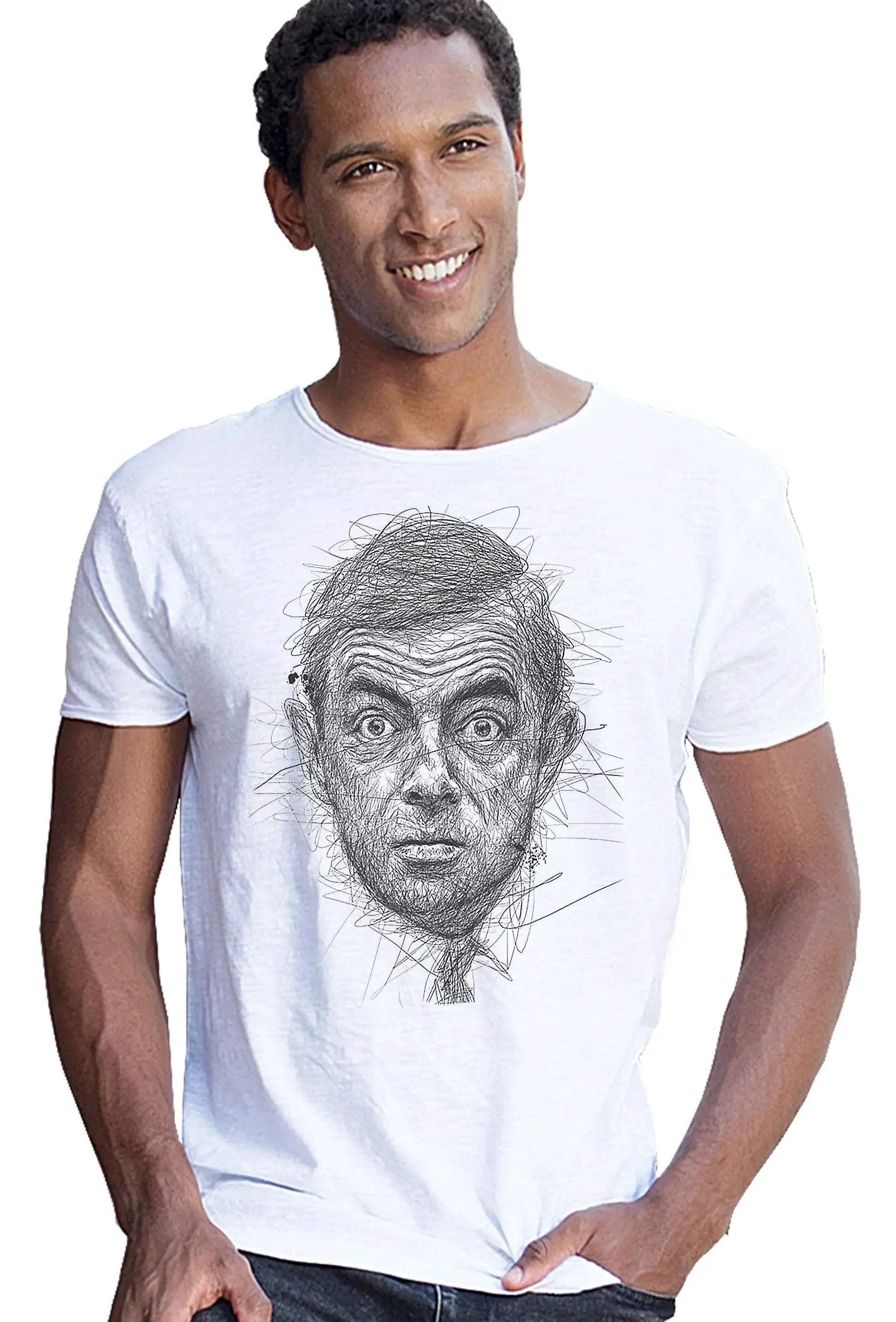 Uomo indossa t-shirt bianca in cotone con stampa artistica streetwear, stile urban e grafica a schizzi.