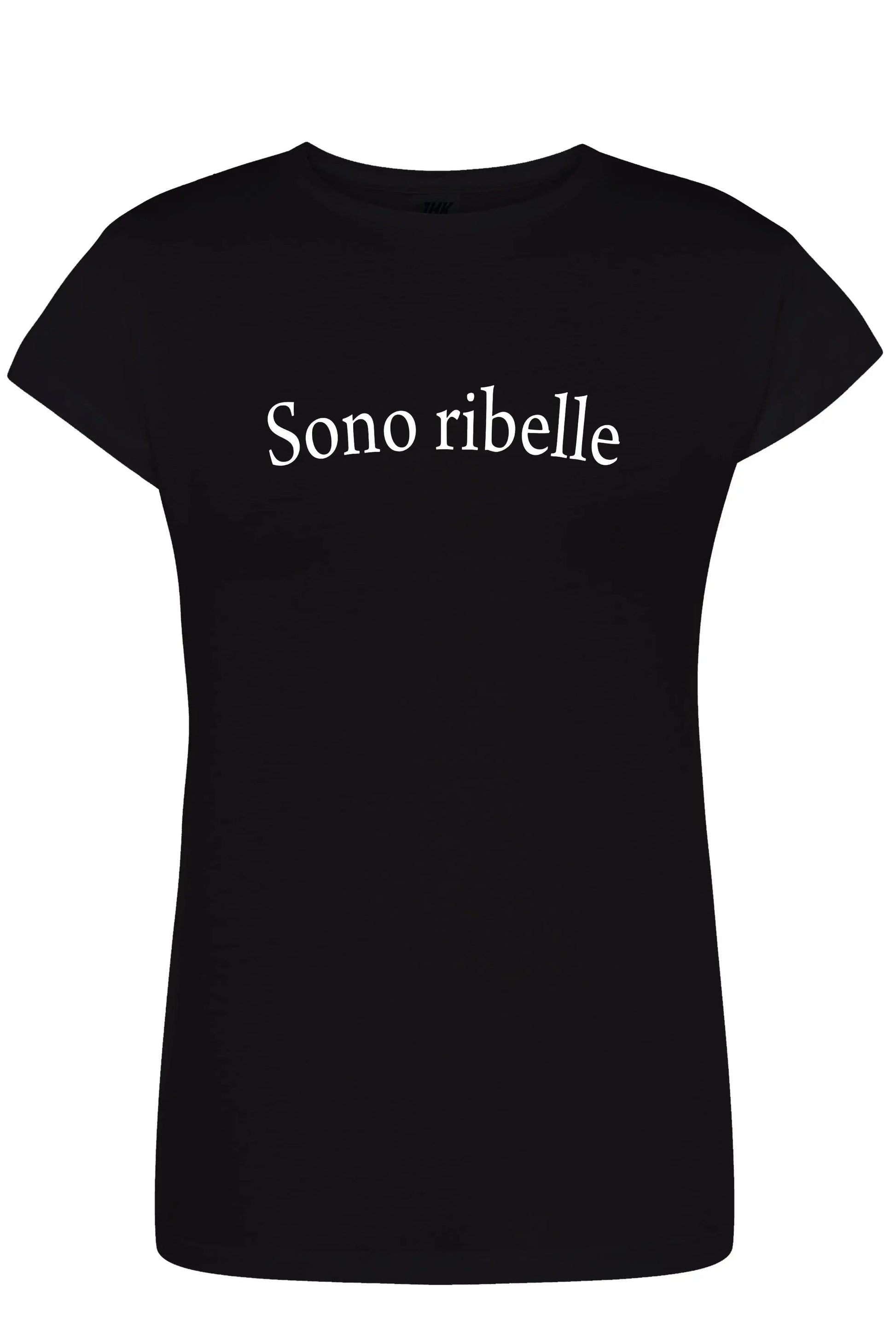 T-shirt nera donna streetwear in cotone pettinato con scritta bianca 'Sono ribelle', stile urban.