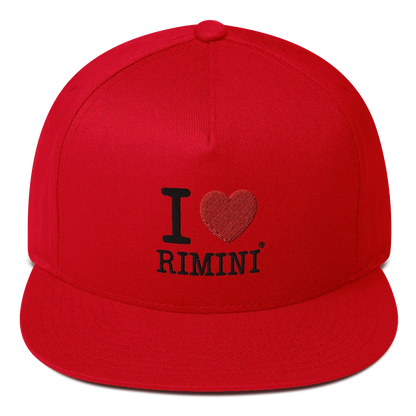 Cappellino streetwear rosso, visiera piatta, cotone, con scritta ricamata I love Rimini