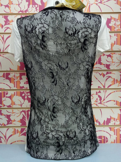 T-shirt bianca donna streetwear, retro in pizzo nero floreale, stile urban elegante