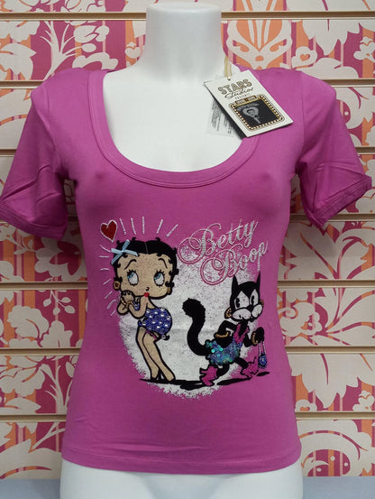 T-shirt donna streetwear fucsia con stampa Betty Boop e dettagli glitter, stile urban.